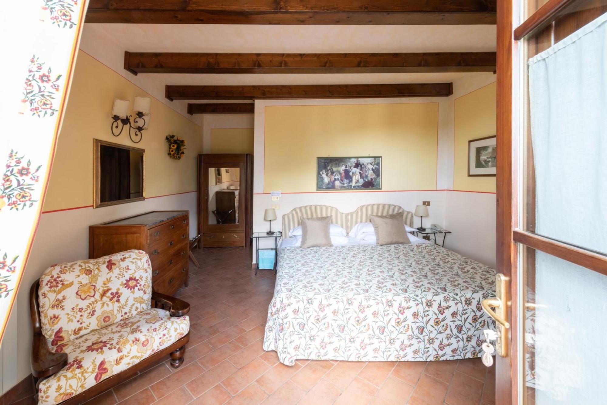 Le Volpaie Hotel San Gimignano Exterior photo